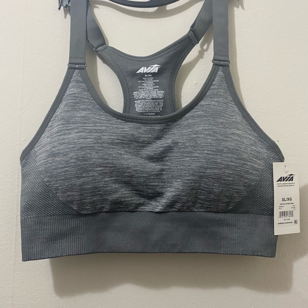 Women Avia bra in size XL/XG